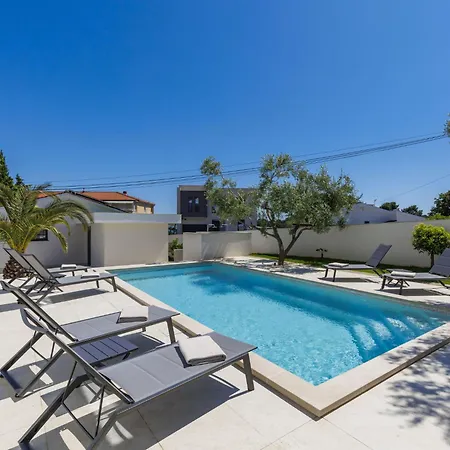 Ventus By Interhome Villa Pula
