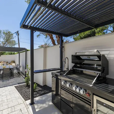 Ventus By Interhome Villa Pula