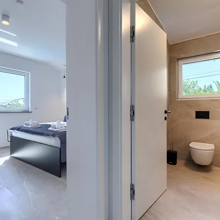 Villa Ventus By Interhome Pula