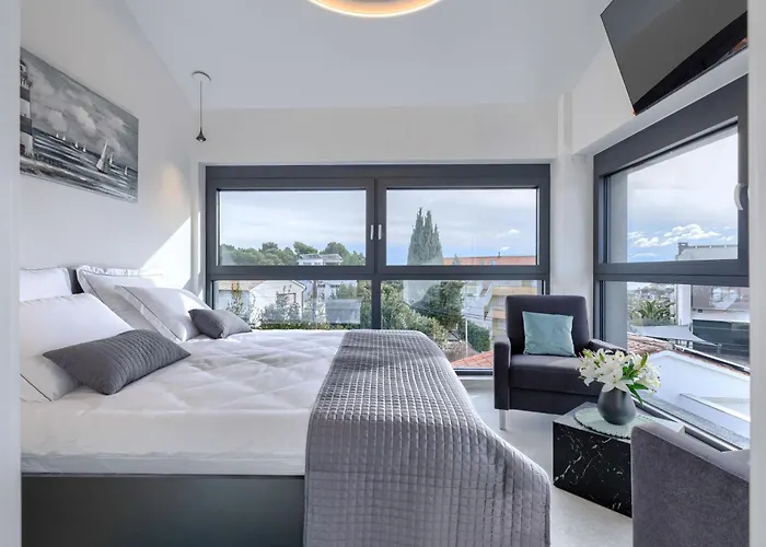 Ventus By Interhome Pola